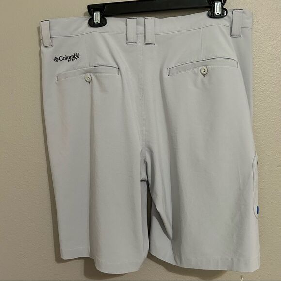 Columbia PFG Gray Terminal Tackle Shorts with bottle opener men’s size 38 - Picture 7 of 11